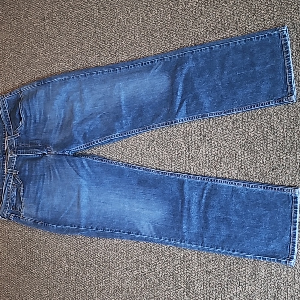 Levi 514 straight leg